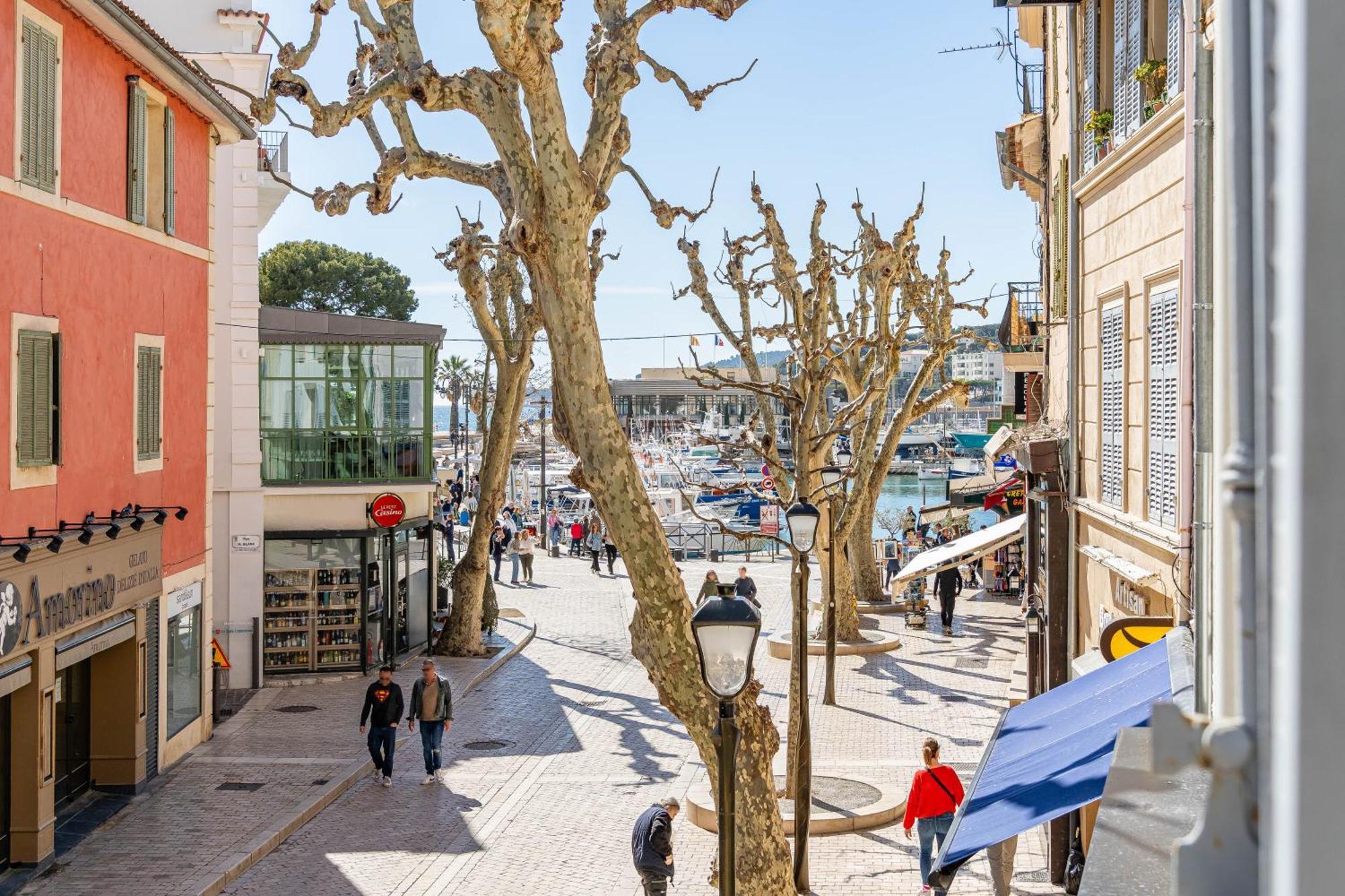 Icare Par Dodo A Cassis